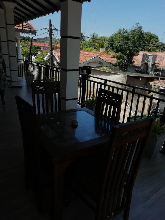 נגומבו Reshani Guest House מראה חיצוני תמונה